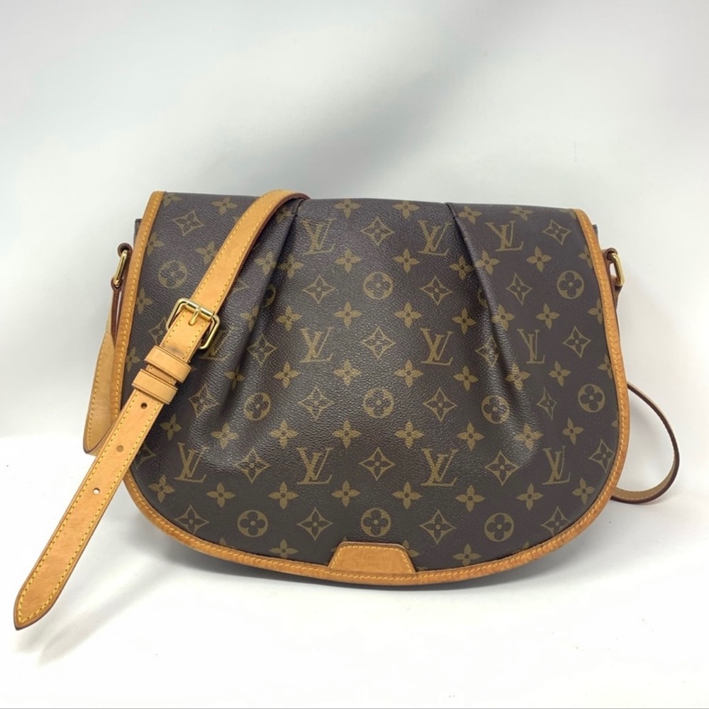 LOUIS VUITTON Monogram Menilmontant MM crossbody